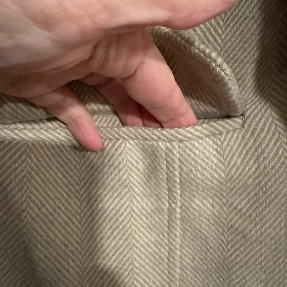 Hem and Thread NWT size medium blazer . - Picture 6 of 6